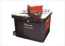 コーナーシャー